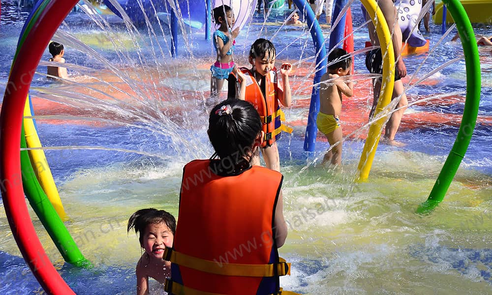 浙江绍兴东方山水乐园彩虹门 浙江绍兴东方山水乐园彩虹门